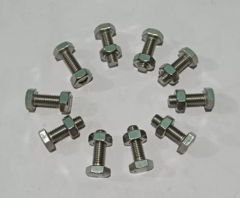 Ứng dụng bulong trong nhà tiền chế là dùng để liên kết các chi tiết trong kết cấu