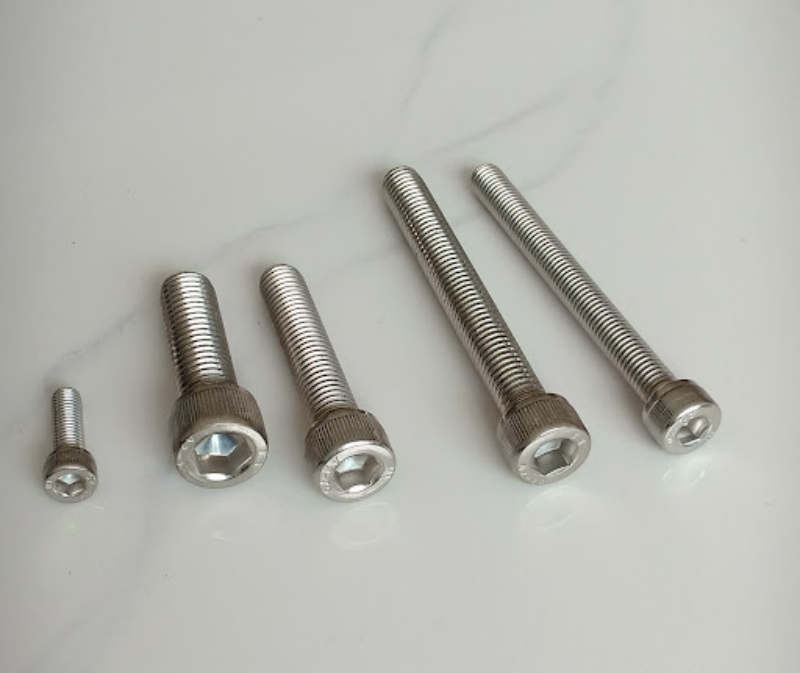 Bu lông lục giác chìm