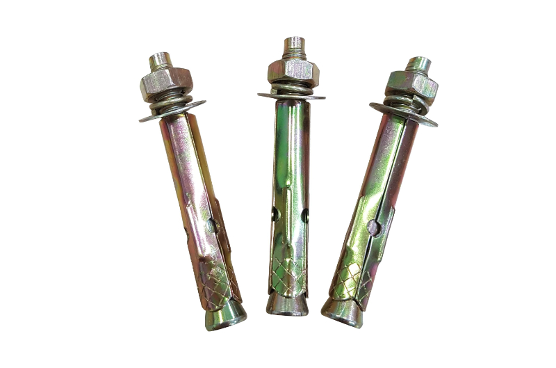 thi công tacke nở sắt