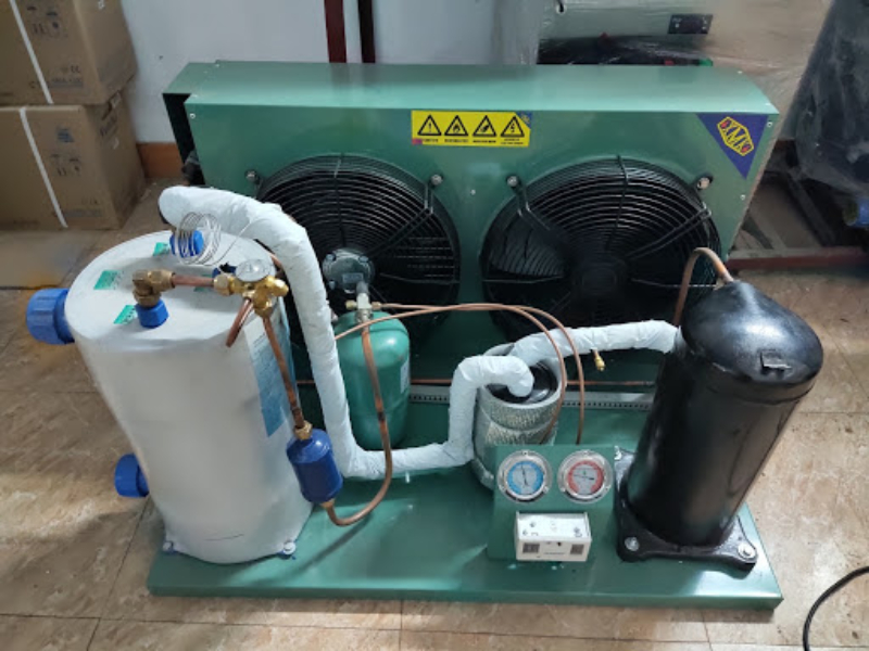 Những lưu ý khi chọn mua máy làm lạnh nước bể cá