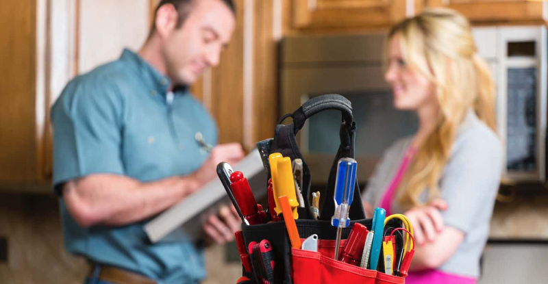 Có nên tự ý sửa chữa bình nóng lạnh hỏng tại nhà hay không