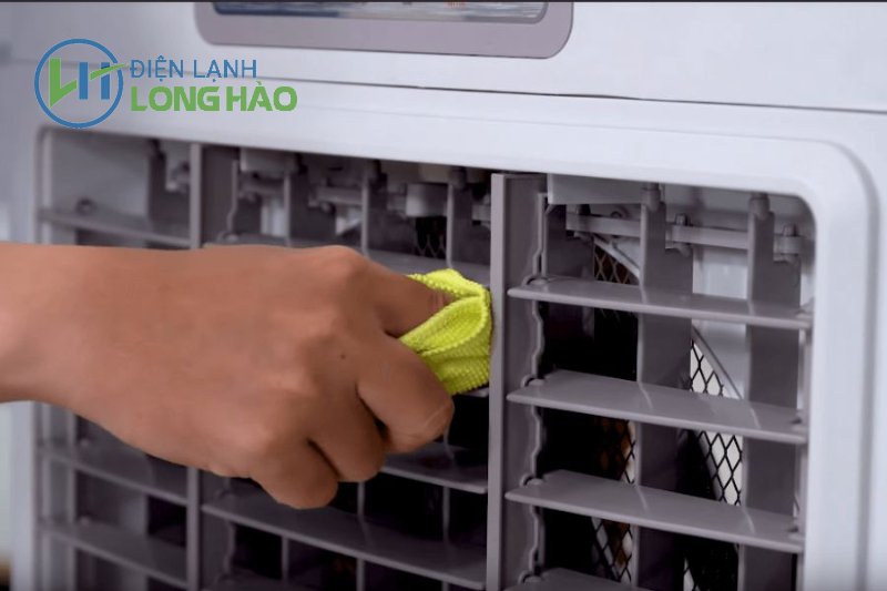 Thực hiện cách vệ sinh quạt điều hòa cần chú ý vấn đề gì?