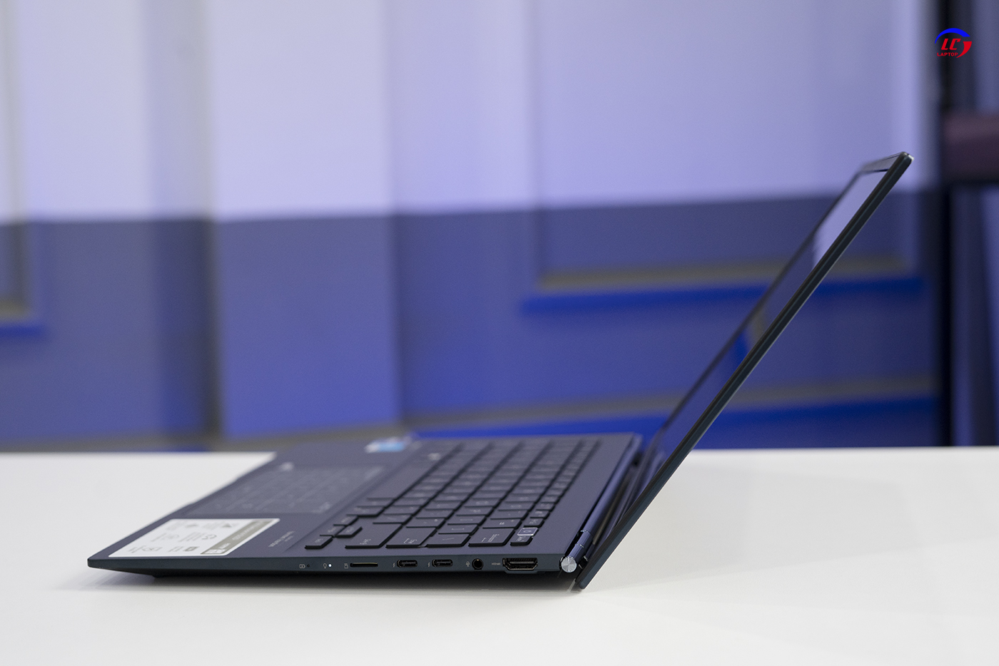 asus zenbook 14 q409za oled asus zenbook 14 q409za oled