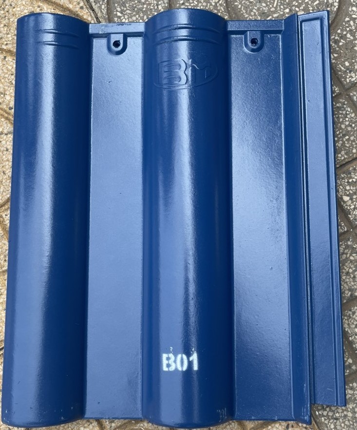 ngói bm mẫu trơn xanh dương đậm dic