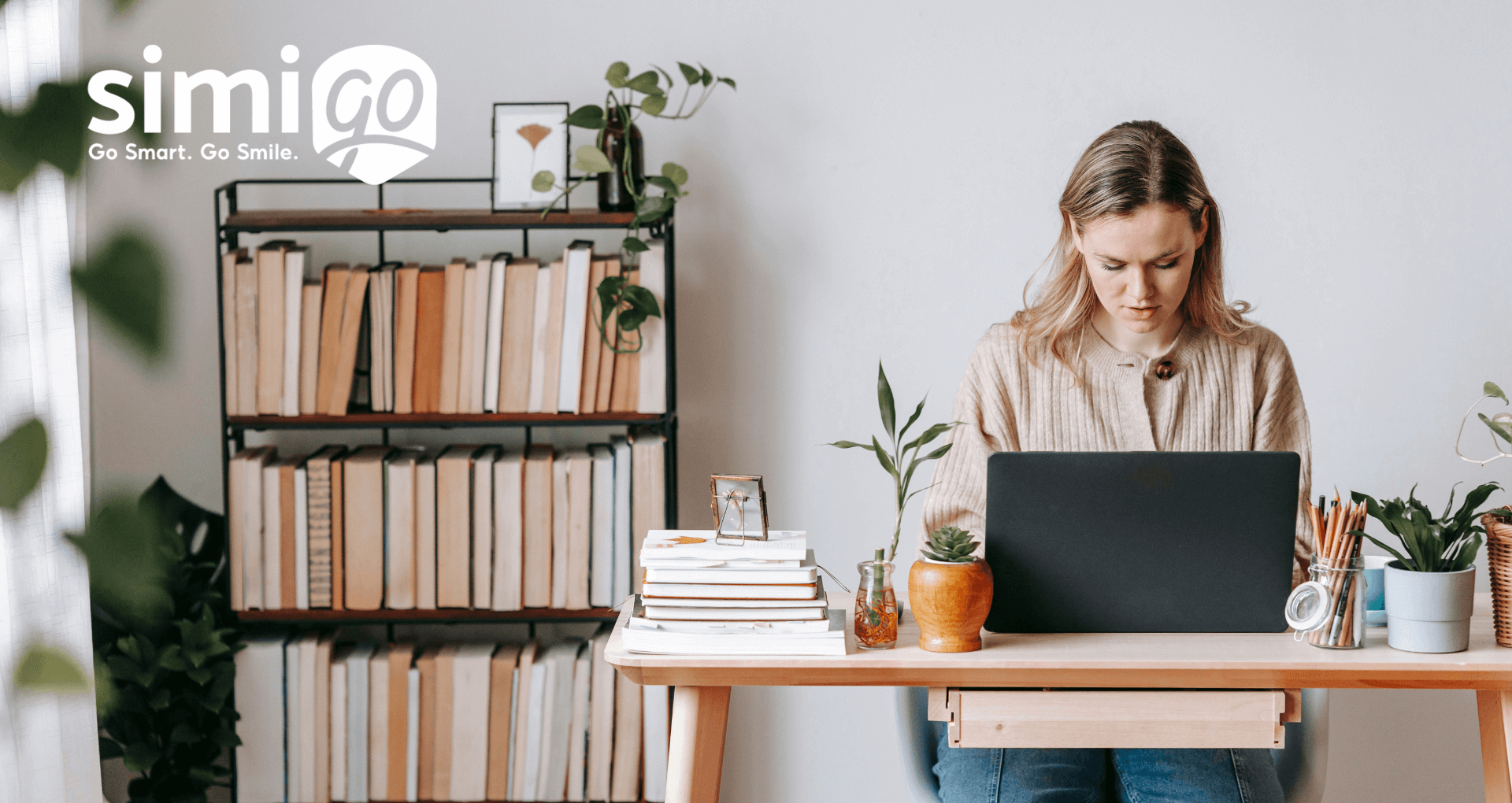 setup-ban-lam-viec-tai-nha-tham-my-tien-loi