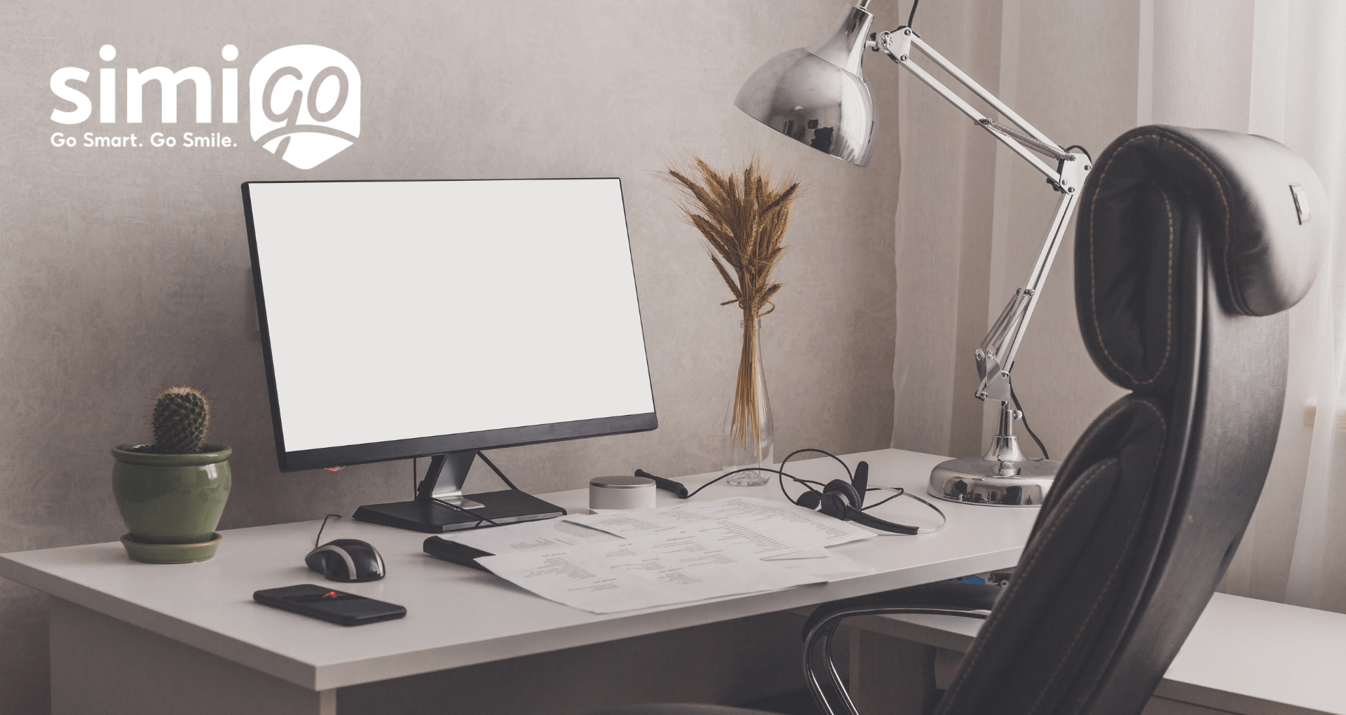 setup-ban-lam-viec-tai-nha-tham-my-tien-loi