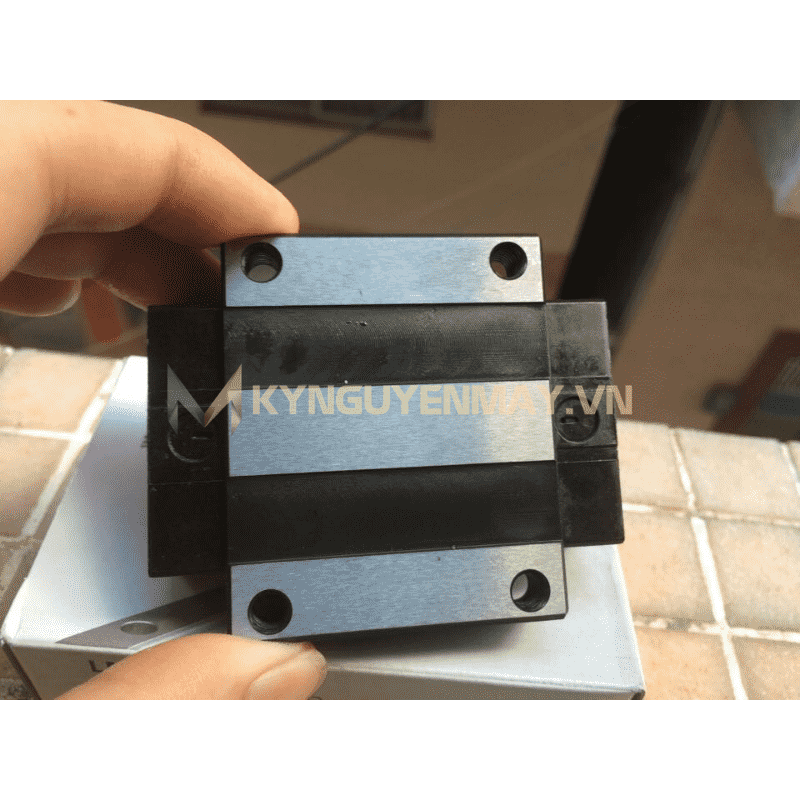 Hình ảnh con trượt vuông CSK LMG...C/LC