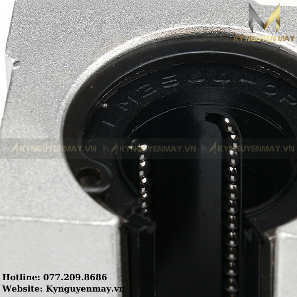 Giá con trượt tròn có đế mới nhất