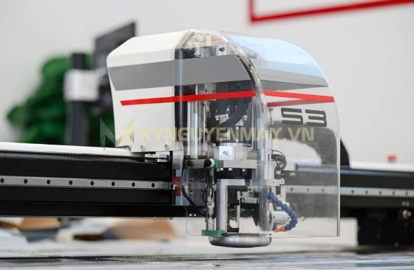 Ứng dụng của con trượt trên máy cắt vải