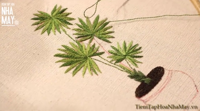 Học thêu cơ bản: Hướng dẫn thêu cây cọ cảnh
