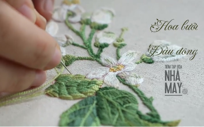 Học thêu cơ bản: Hướng dẫn thêu hoa bưởi chuyển màu