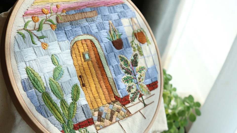 Học thêu hiện đại với các mũi thêu cơ bản - mũi satin