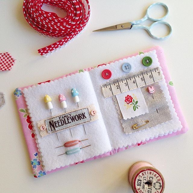 Tự tay làm "sổ" đựng dụng cụ thêu thùa may vá