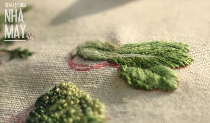 Ứng dụng mũi thêu cơ bản để thêu rau củ quả
