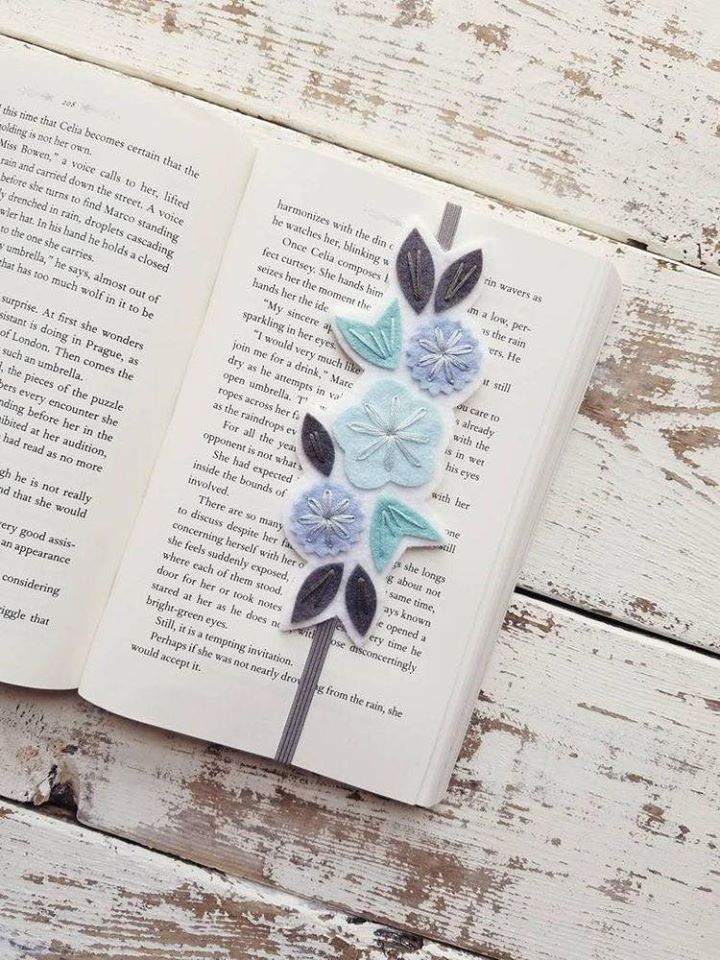 Tự tay làm một chiếc bookmark cho người thích đọc sách