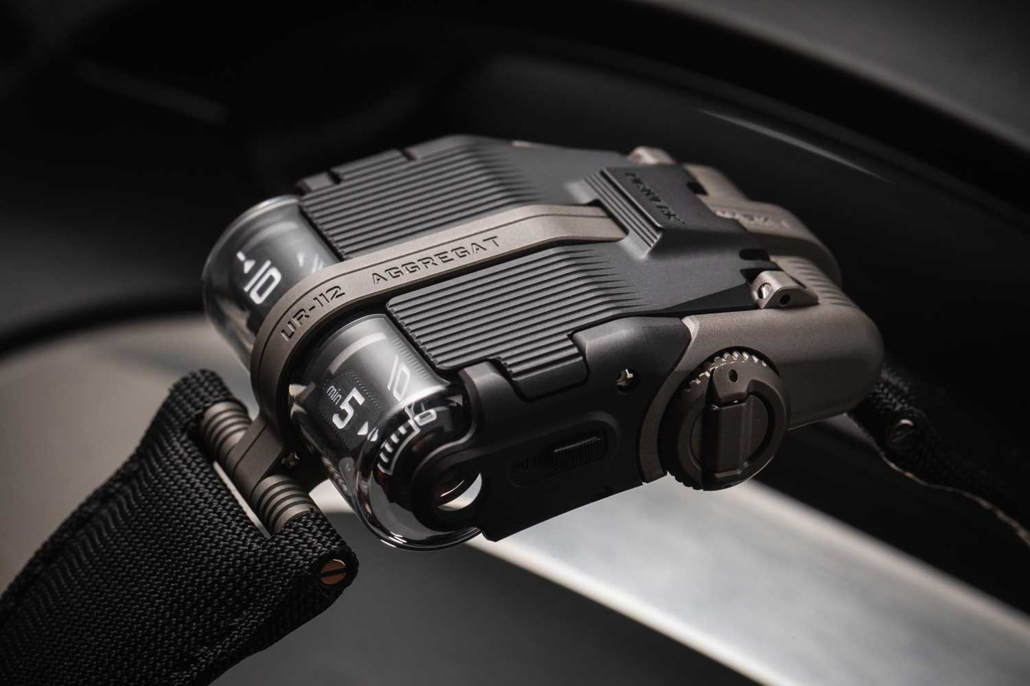 Đồng hồ UR-112 URWERK Aggregat “Odyssey” 2 Đồng hồ UR-112 URWERK Aggregat “Odyssey”