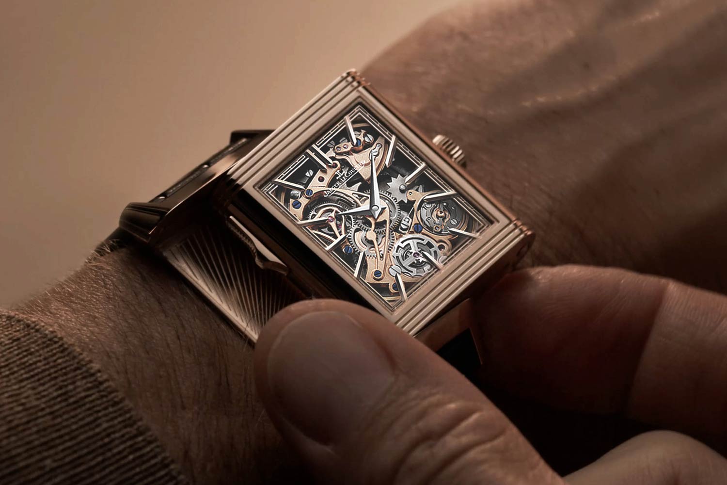 Đồng hồ lặp lại phút hình chữ nhật đầu tiên trên thế giới Jaeger-LeCoultre 1 Đồng hồ lặp lại phút hình chữ nhật đầu tiên trên thế giới Jaeger-LeCoultre