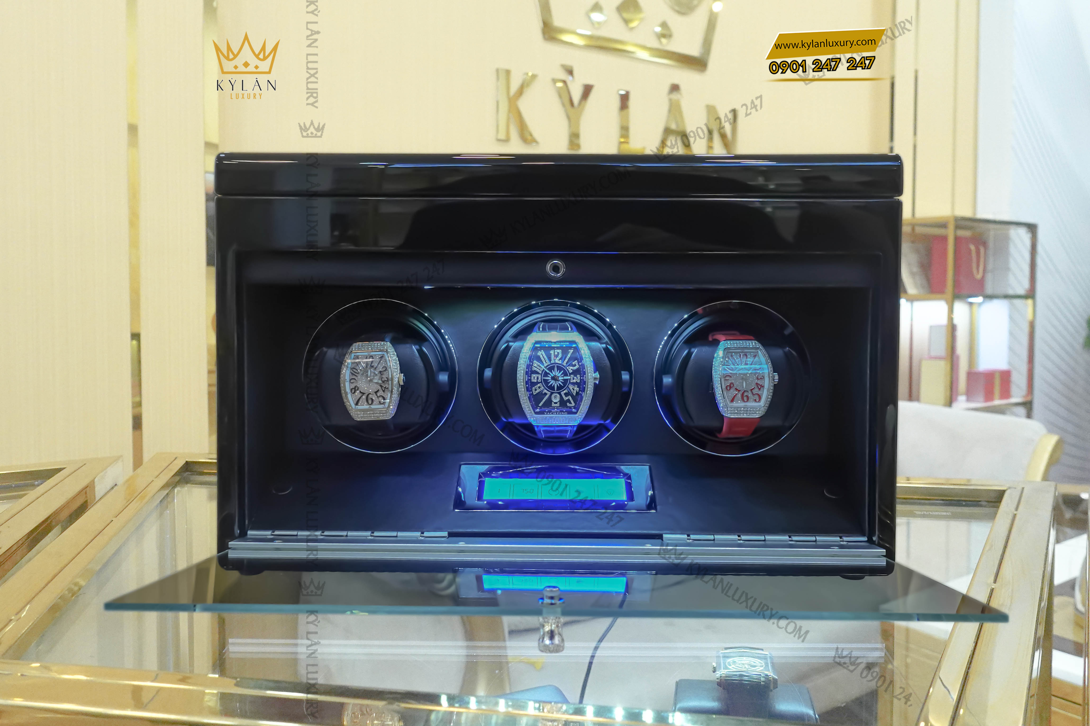 Hộp xoay cao cấp Driklux chất liệu gỗ MDF piano kết hợp da Microfiber T3BB Luxury (3 Xoay) 4 Kỳ Lân Luxury hop xoay cao cap driklux chat lieu go mdf piano ket hop da microfiber t3bb luxury 3 xoay 1 Hộp xoay cao cấp Driklux chất liệu gỗ MDF piano kết hợp da Microfiber T3BB Luxury (3 Xoay)