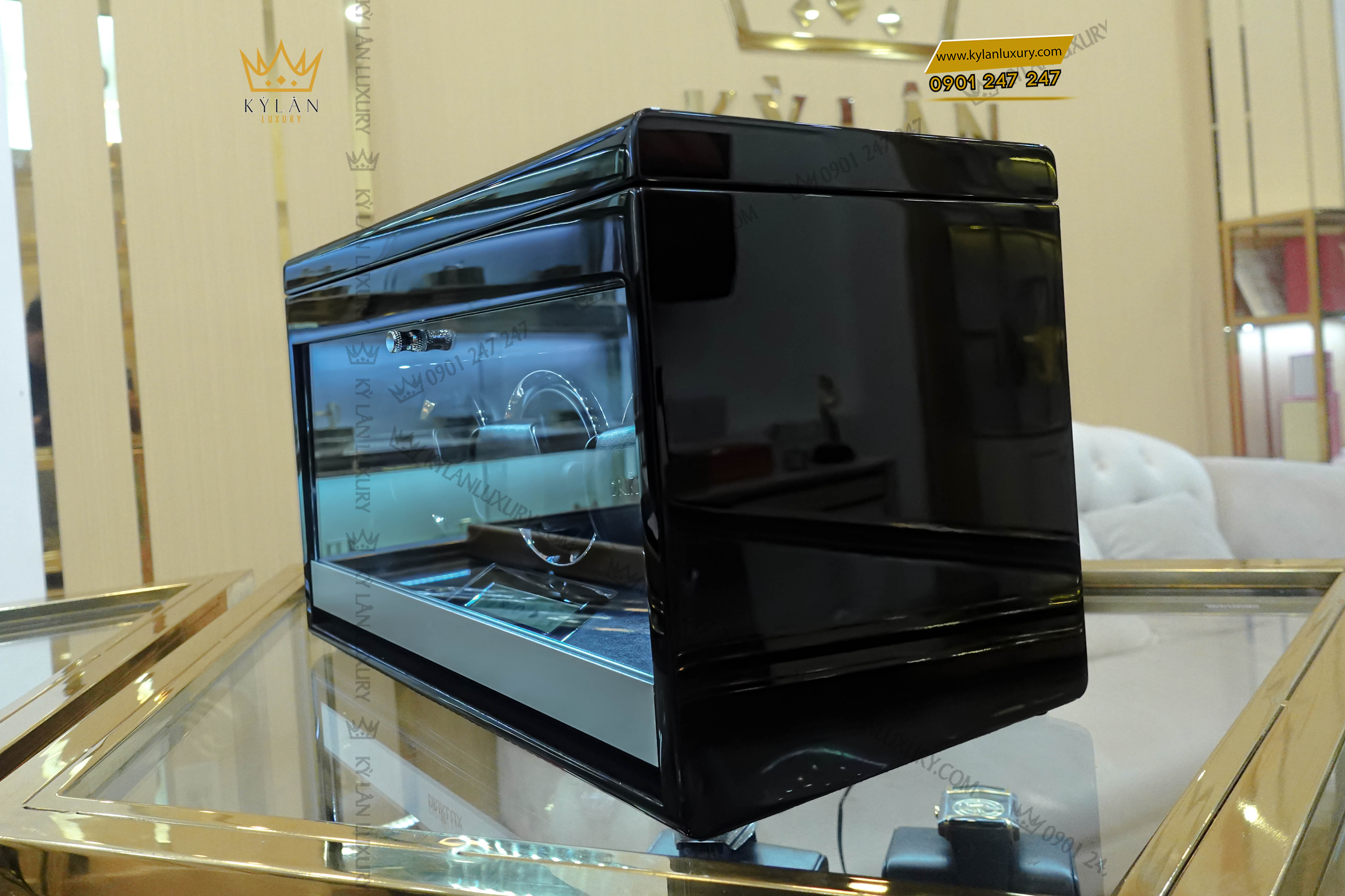 Hộp xoay cao cấp Driklux chất liệu gỗ MDF piano kết hợp da Microfiber T3BB Luxury (3 Xoay) 3 Kỳ Lân Luxury hop xoay cao cap driklux chat lieu go mdf piano ket hop da microfiber t3bb luxury 3 xoay 10 Hộp xoay cao cấp Driklux chất liệu gỗ MDF piano kết hợp da Microfiber T3BB Luxury (3 Xoay)