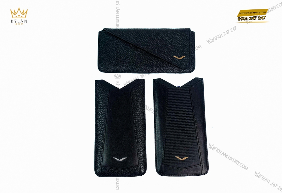 Bao da MetaVertu Black 6 Da Meta Vertu luôn có độ mềm mịn, độ đàn hồi, co dãn tốt, khả năng chống nước, độ bền màu,..trước khi đến tay khách hàng.