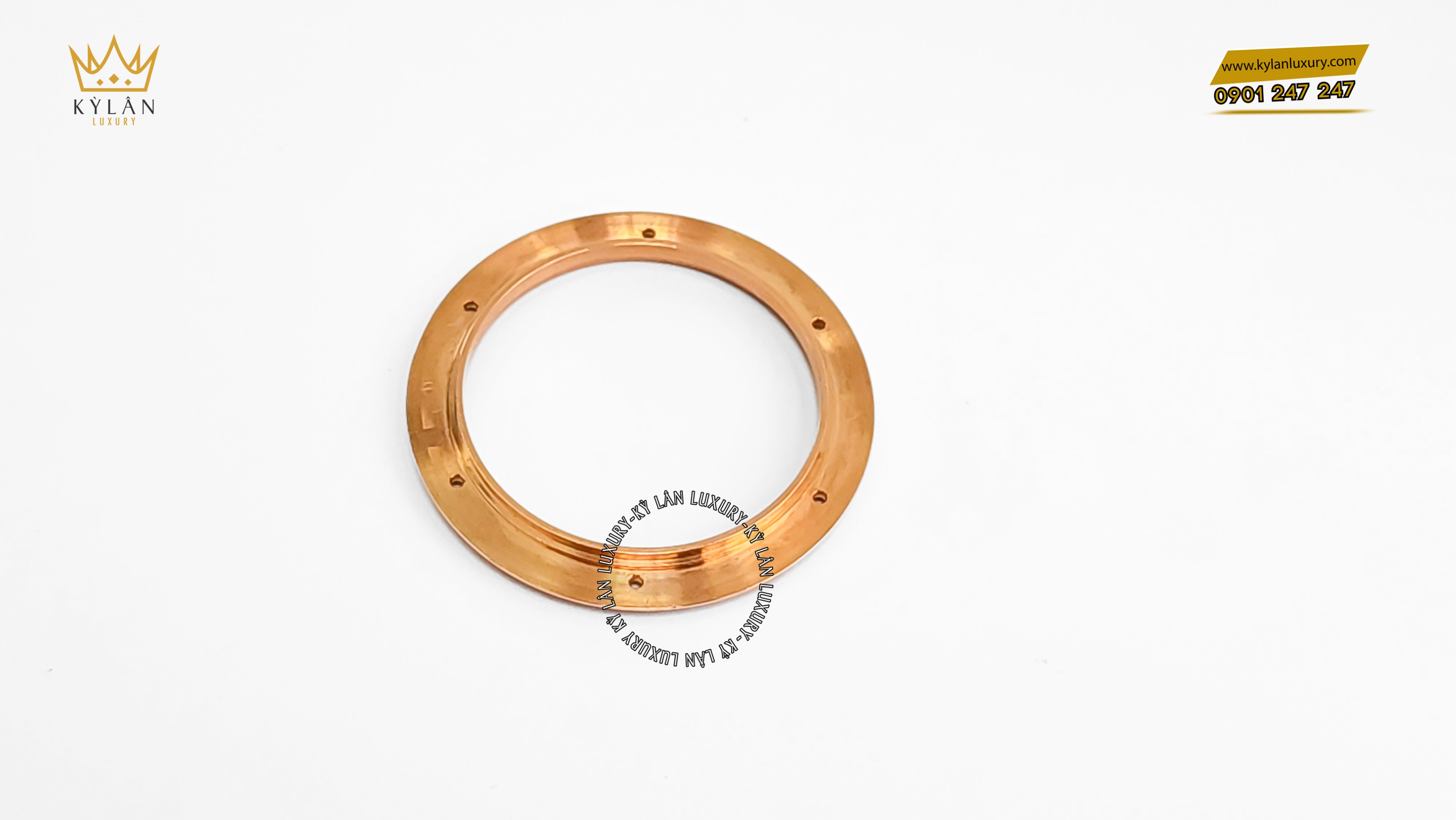 Bezel Hublot vàng khối đính kim cương 42mm 9 Kỳ Lân Luxury bezel hublot vang khoi dinh kim cuong 6 Bezel Hublot vàng khối đính kim cương 42mm