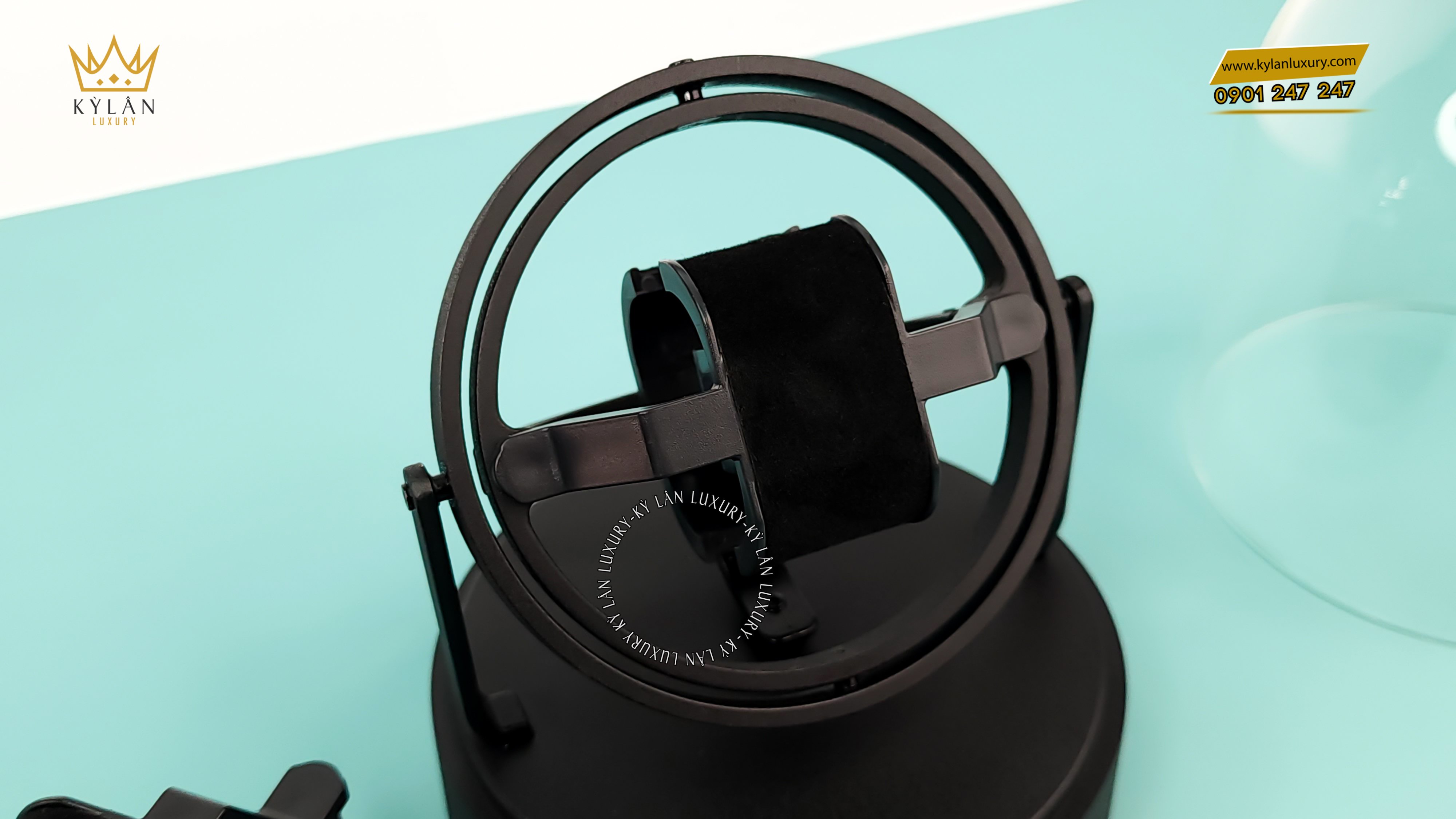 Hộp xoay đồng hồ 8 Kỳ Lân Luxury hop xoay dong ho 6 36303122 8a86 4681 871c df1046ae855f Hộp xoay đồng hồ