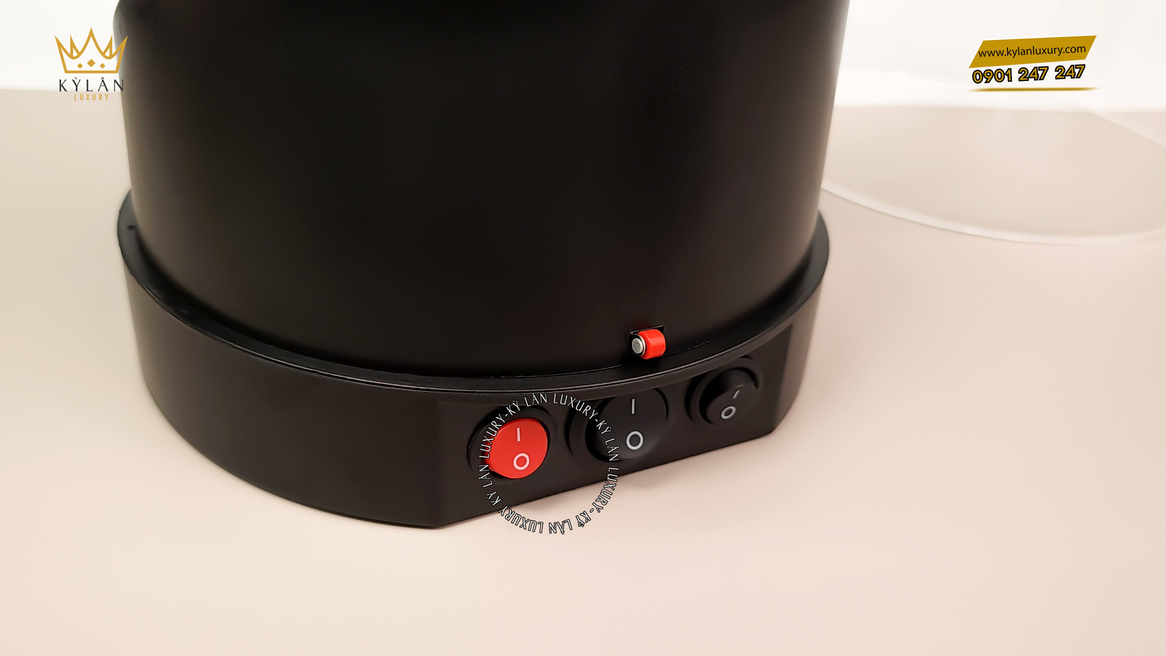 Hộp xoay đồng hồ 7 Kỳ Lân Luxury hop xoay dong ho 9 d438bff2 b9ae 4522 be45 a0a70d4c580b Hộp xoay đồng hồ