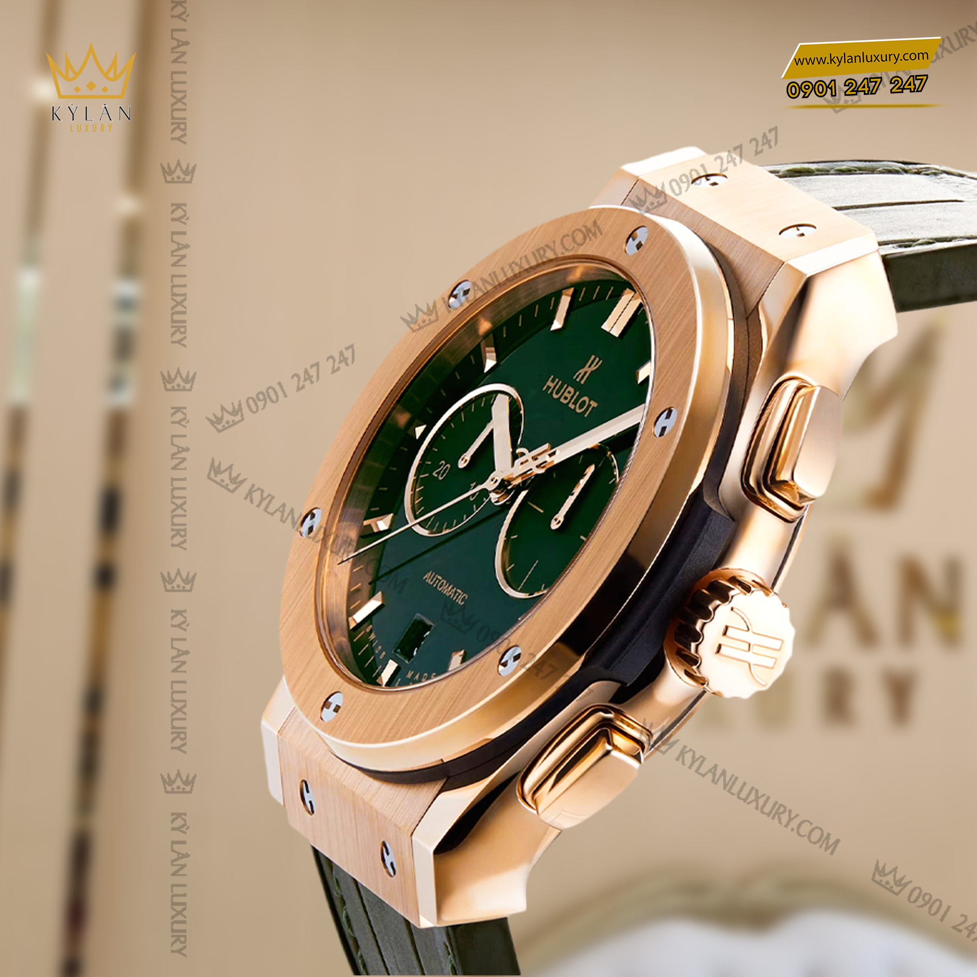 Vỏ đồng hồ của chiếc Hublot Classic Fusion Chronograph King Gold Green được làm từ chất liệu vàng King Gold và bạch kim