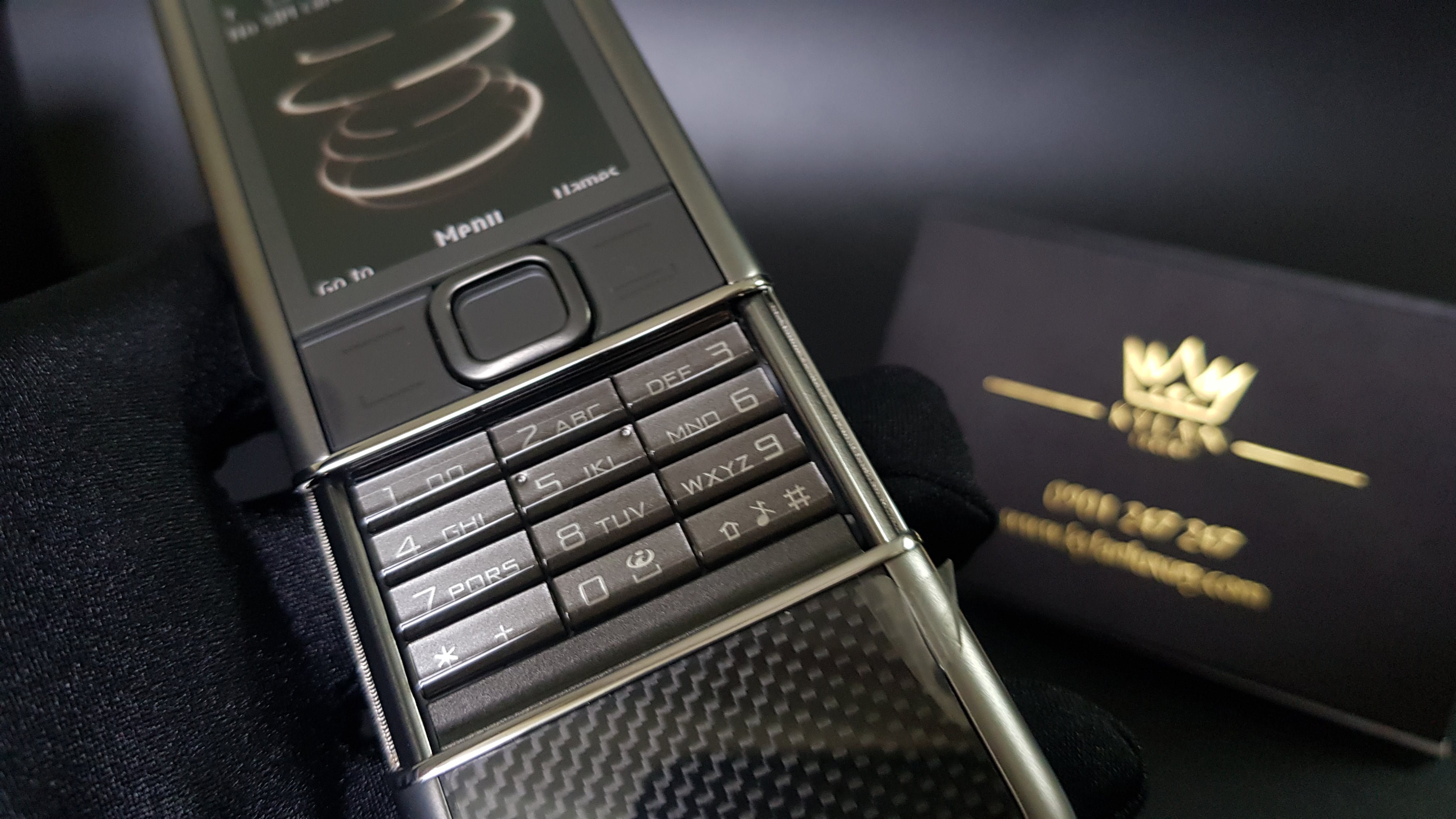 Nokia 8800 cacbon arte new mới 100% chưa sử dụng 72 Kỳ Lân Luxury nokia 8800 cacbon arte new moi chua su dung 9 Nokia 8800 cacbon arte new mới 100% chưa sử dụng