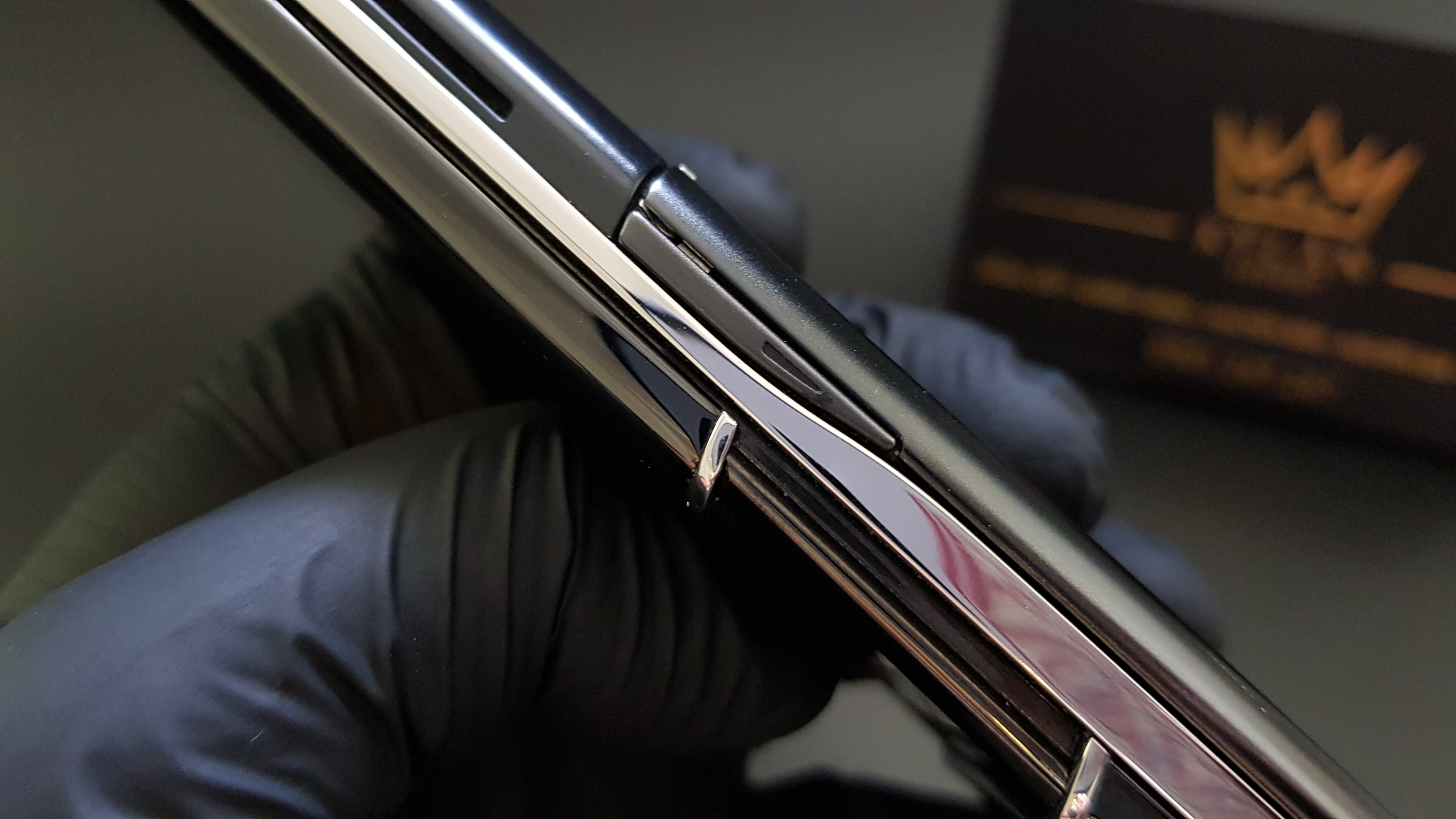 Nokia 8800 Sapphire Arte like new như mới 2 Kỳ Lân Luxury nokia 8800 sapphire arte likenew 14 Nokia 8800 Sapphire Arte like new như mới