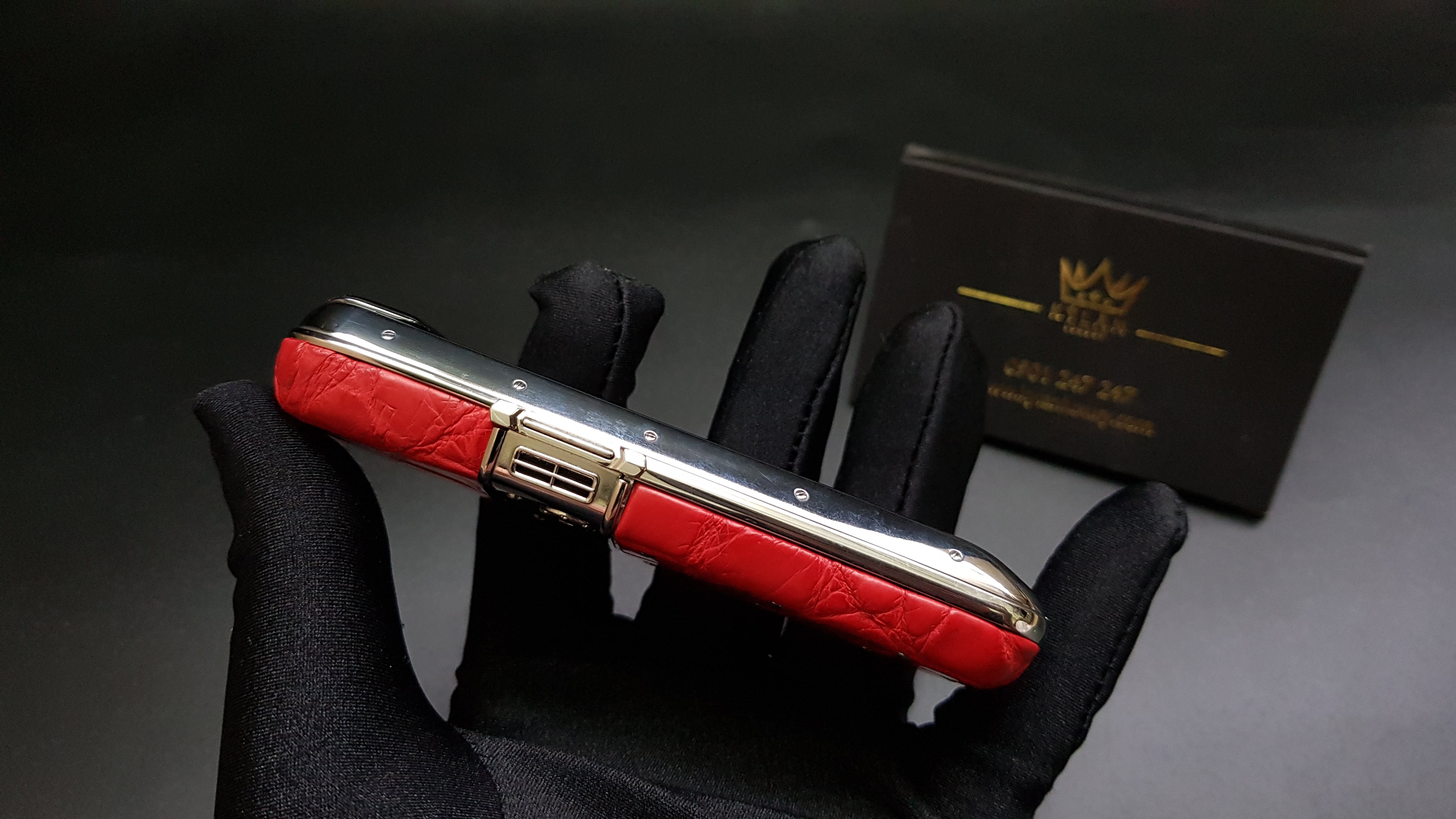 Vertu Constellation da đỏ đẹp 99% 8 Kỳ Lân Luxury vertu constellation da do 23 Vertu Constellation da đỏ đẹp 99%