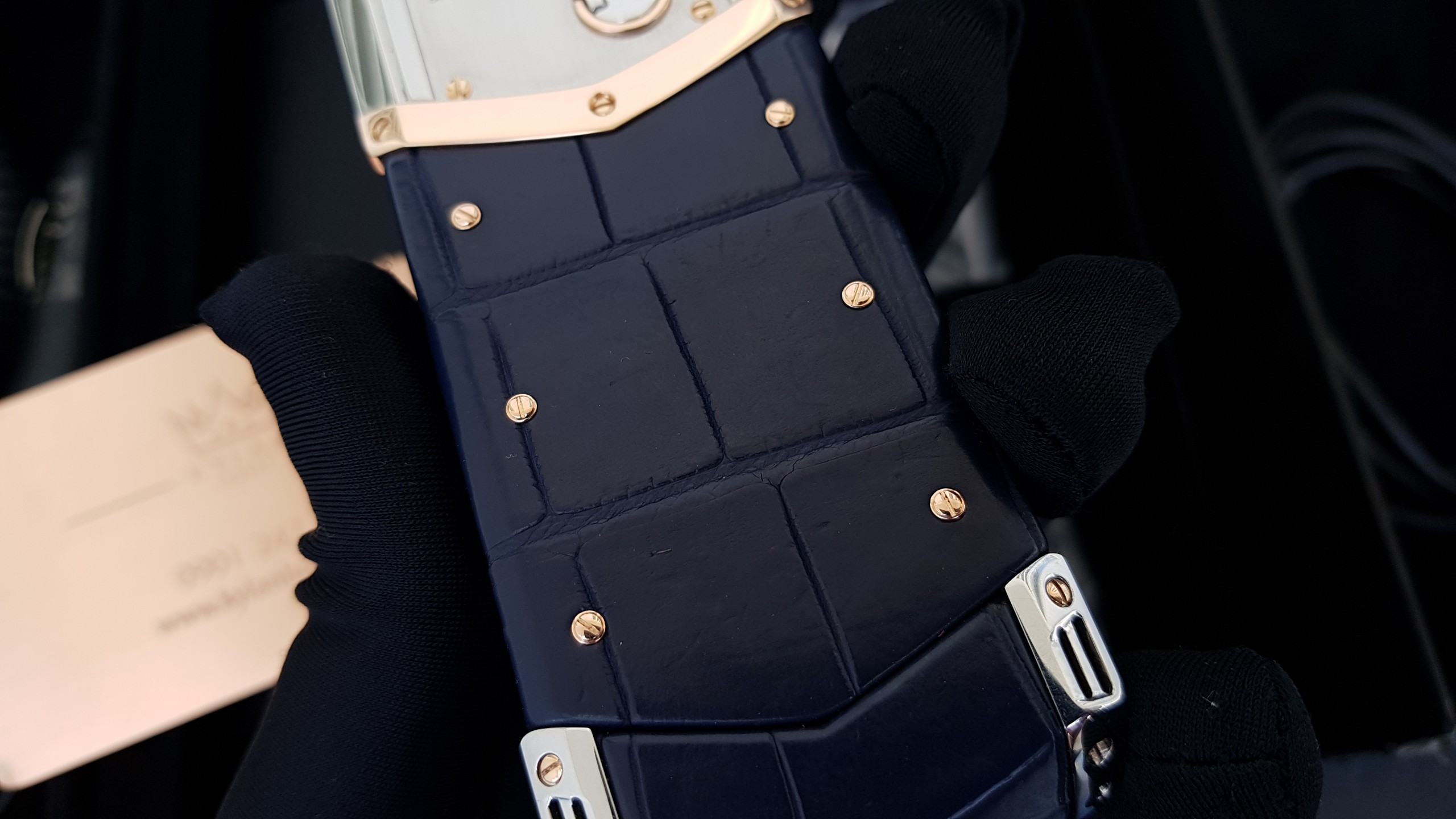 Vertu Signature S Blue Aligator Mix Gold 14 Kỳ Lân Luxury vertu signature s blu aligator mix gold 24 Vertu Signature S Blue Aligator Mix Gold