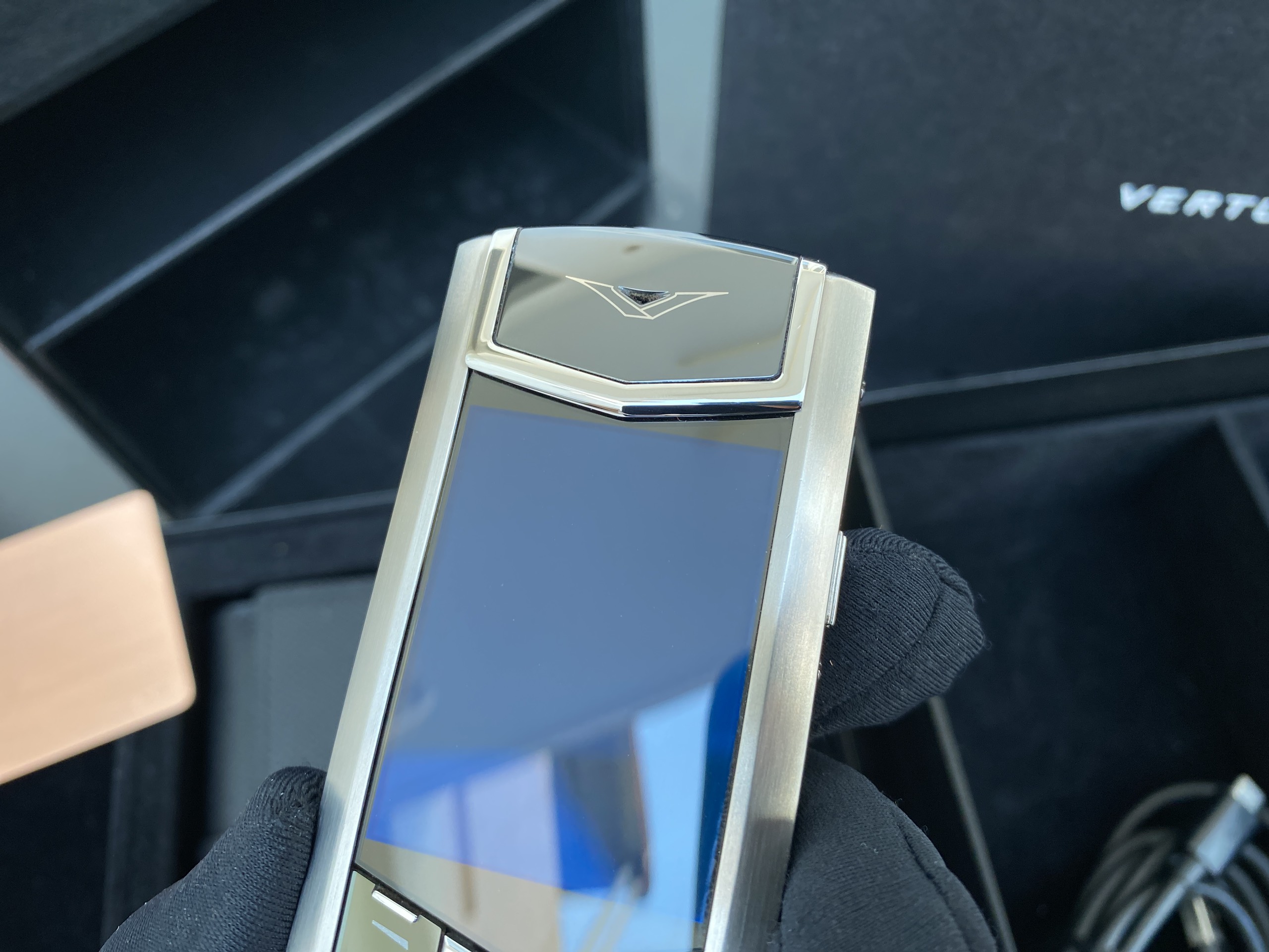 Vertu Signature S Steel Brown 2 Kỳ Lân Luxury vertu signature s steel brown 23 Vertu Signature S Steel Brown