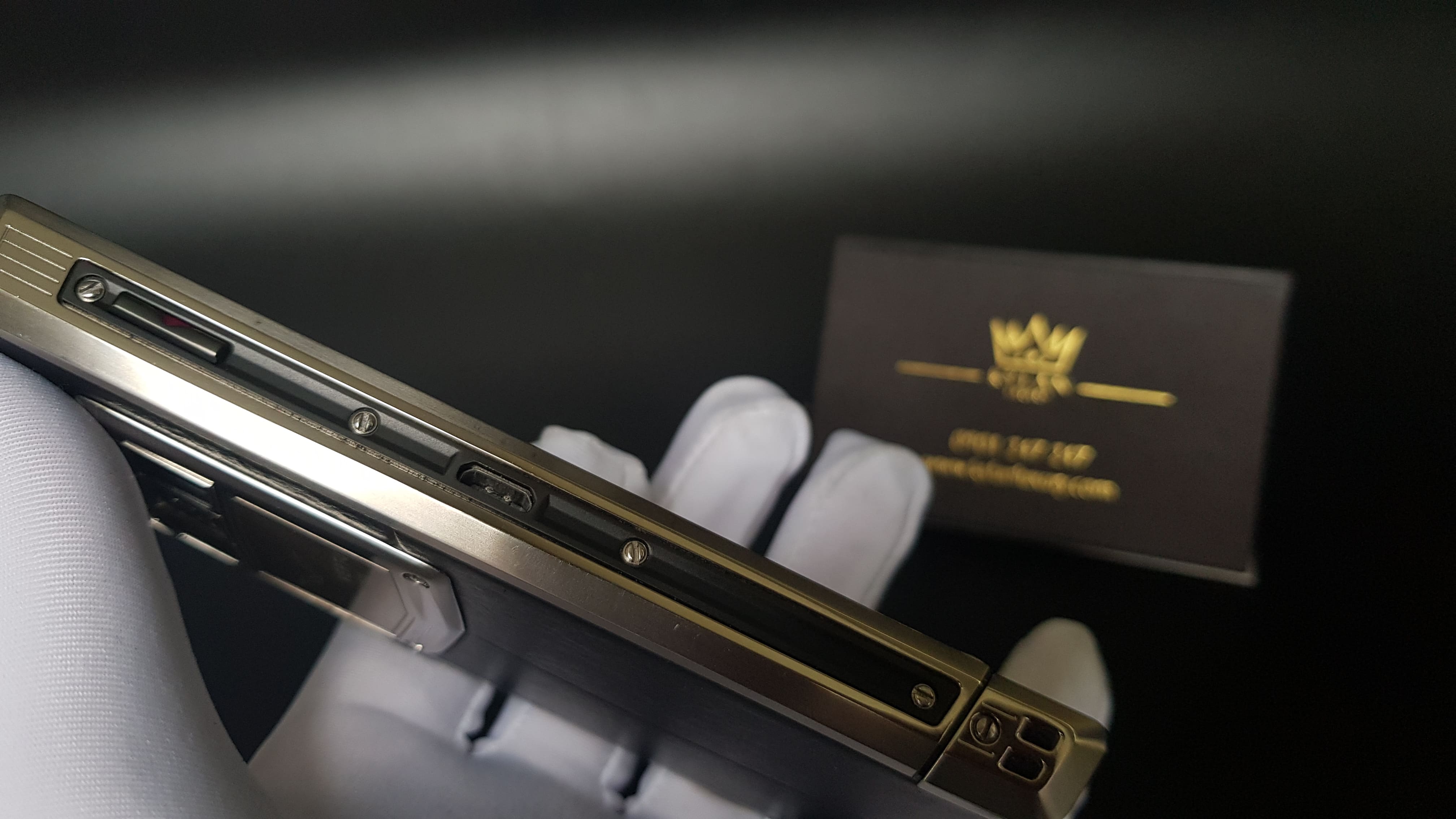 Vertu ti touch cảm ứng uy quyền đẳng cấp 26 Kỳ Lân Luxury vertu ti touch cam ung dang cap 17 Vertu ti touch cảm ứng uy quyền đẳng cấp