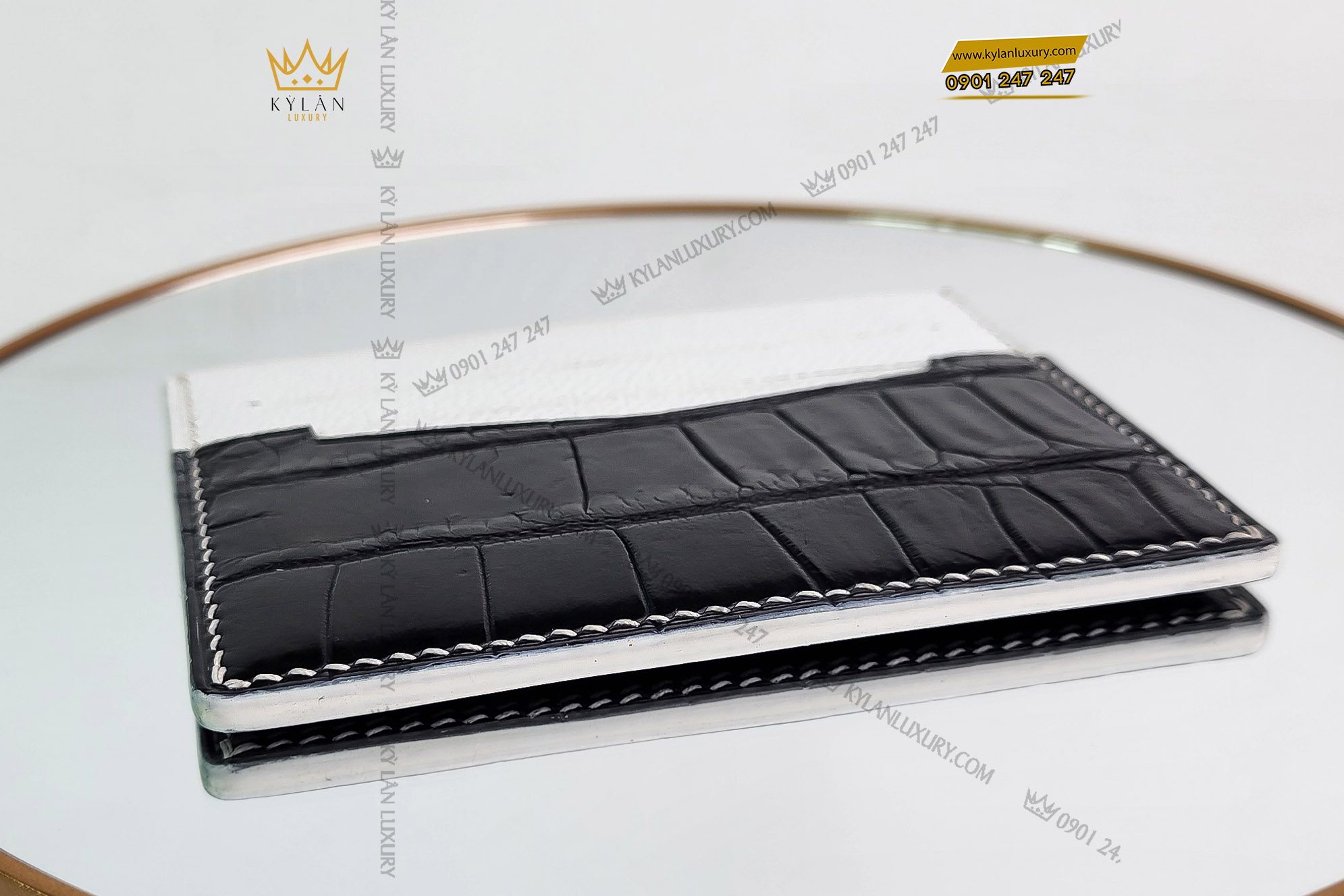 Ví da đựng thẻ da epsom mix da cá alligator màu trắng đen 9 Kỳ Lân Luxury vi da dung the da epsom mix da ca mau trang den 14 Ví da đựng thẻ da epsom mix da cá alligator màu trắng đen