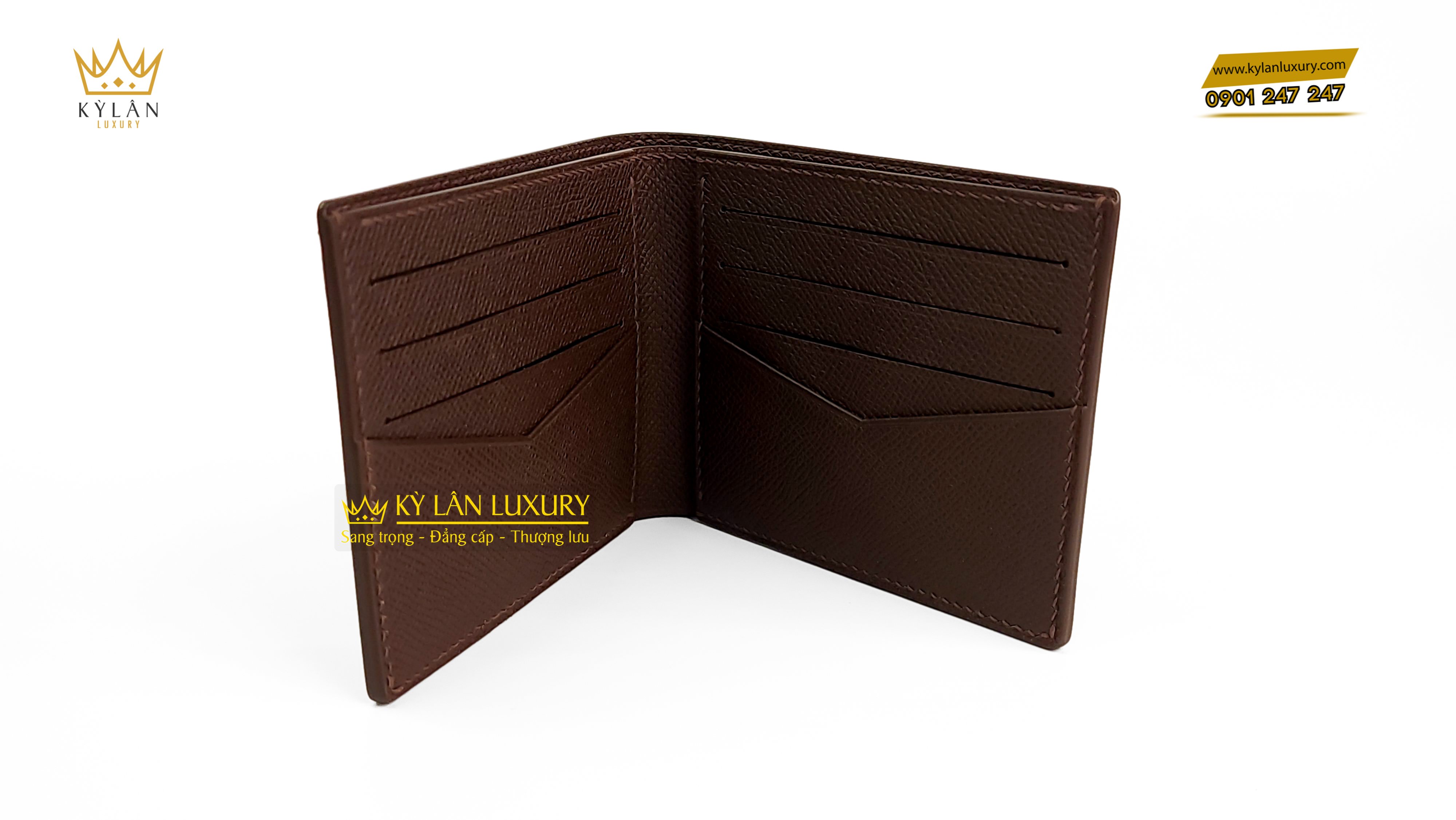 Ví nam da bê màu nâu logo vàng đính kim 10 Kỳ Lân Luxury vi nam da be mau nau logo vang dinh kim 11 Ví nam da bê màu nâu logo vàng đính kim