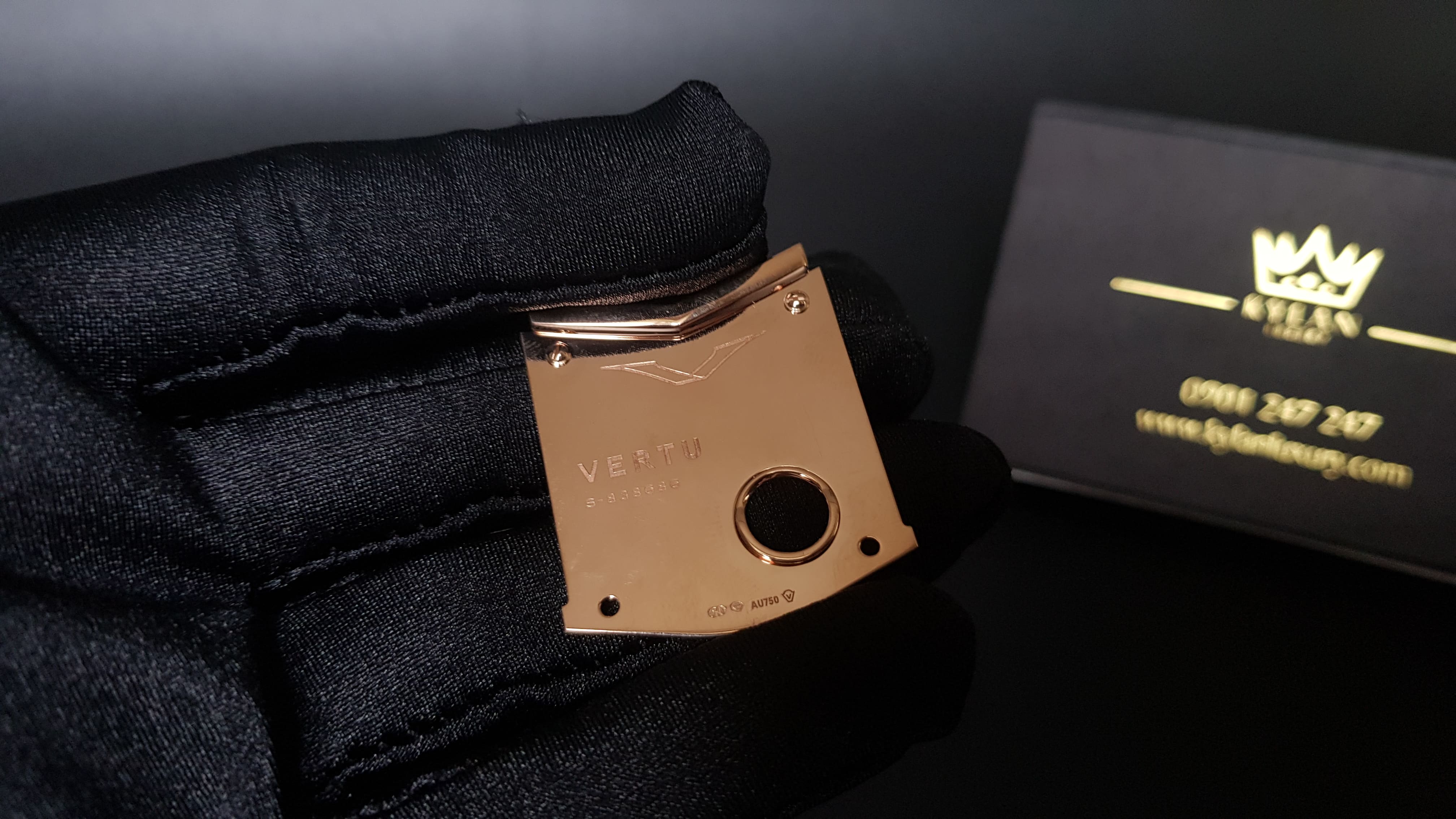 Vỏ Vertu vàng khối 18k - Vàng 750 hồng 41 Kỳ Lân Luxury vo vertu signature s vang hong 11 Vỏ Vertu vàng khối 18k - Vàng 750 hồng