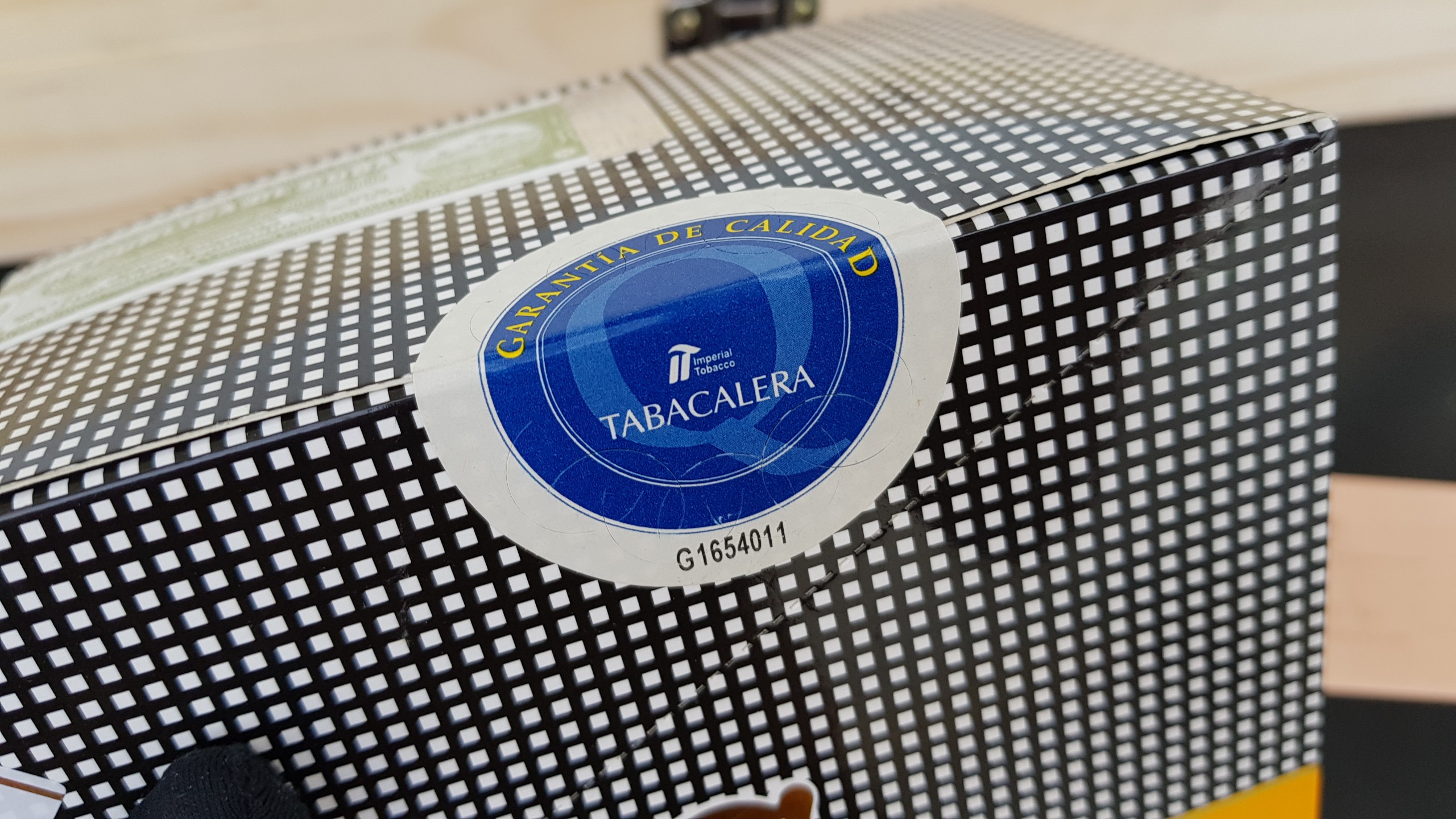 Xì gà Cohiba 6 Kỳ Lân Luxury xi ga cohiba 4 Xì gà Cohiba