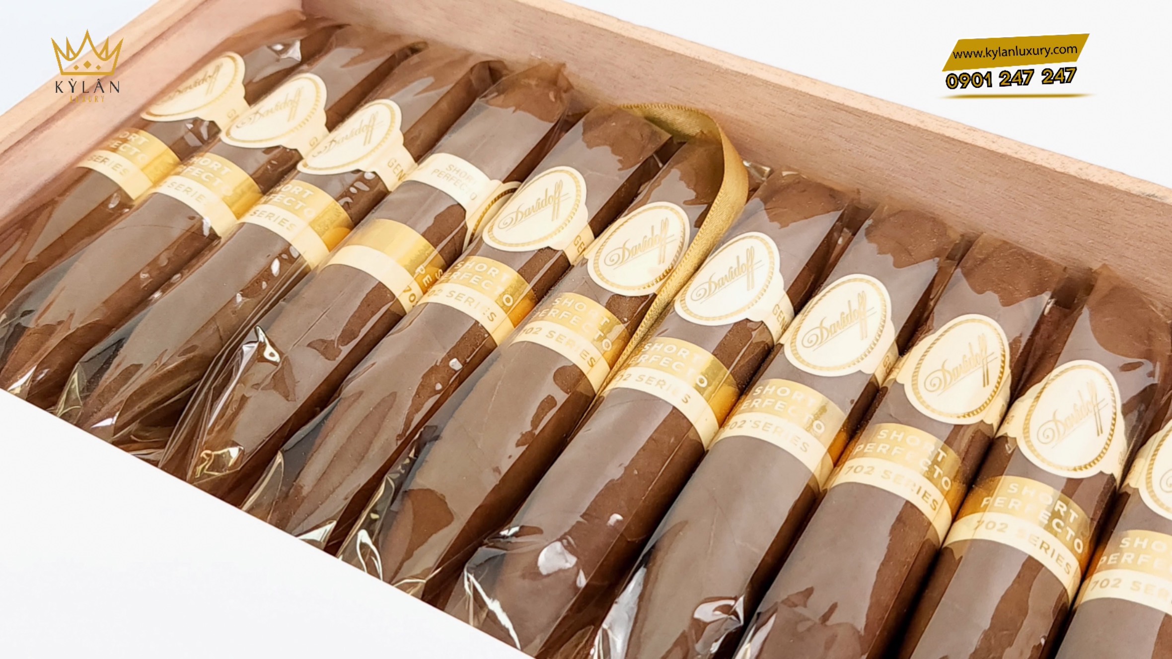 Cigar Davidoff Aniversario Short Perfecto 10 Kỳ Lân Luxury xi ga davidoff aniversario short perfecto 18 Cigar Davidoff Aniversario Short Perfecto