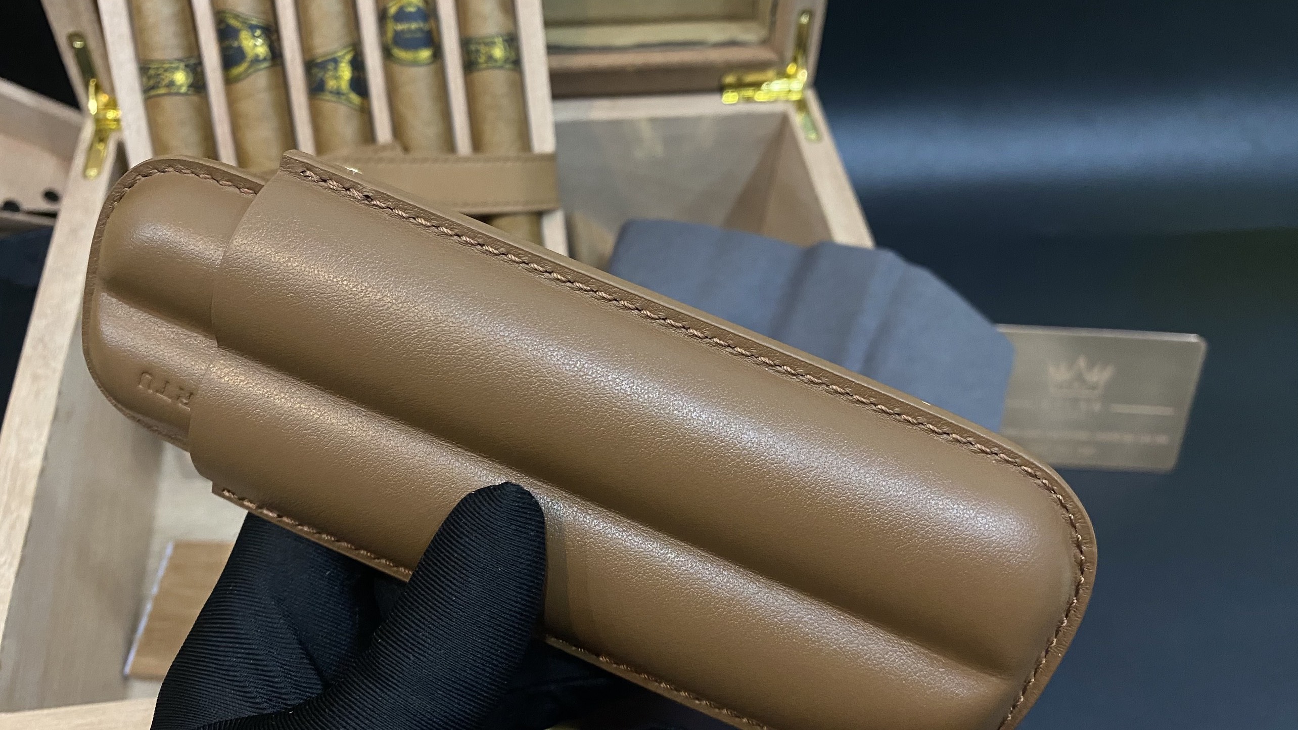 Xì gà Vertu - Cigar mang thương hiệu Vertu đẳng cấp đỉnh cao 24 Kỳ Lân Luxury xi ga vertu 10 Xì gà Vertu - Cigar mang thương hiệu Vertu đẳng cấp đỉnh cao