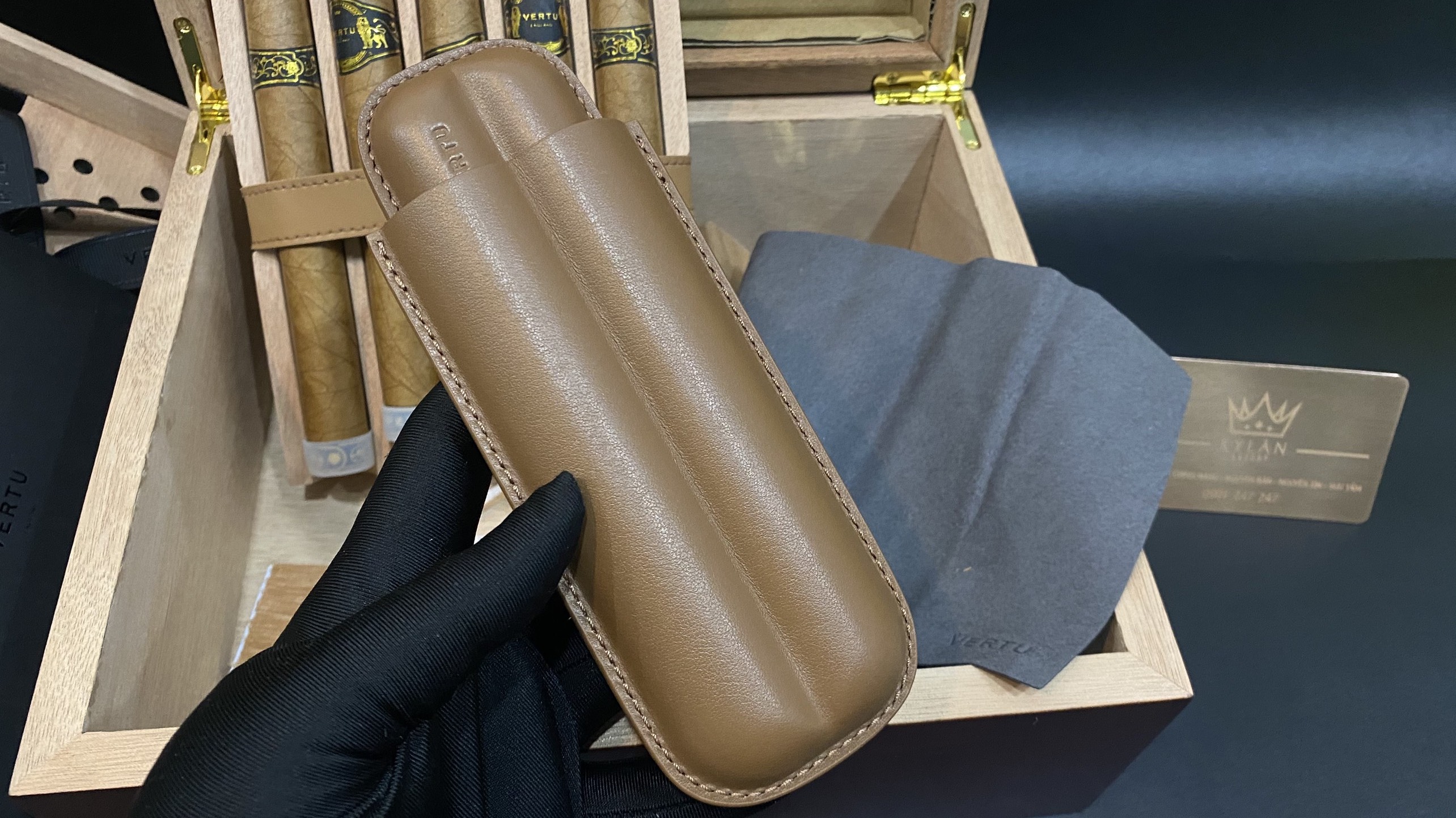 Xì gà Vertu - Cigar mang thương hiệu Vertu đẳng cấp đỉnh cao 14 Kỳ Lân Luxury xi ga vertu 21 Xì gà Vertu - Cigar mang thương hiệu Vertu đẳng cấp đỉnh cao