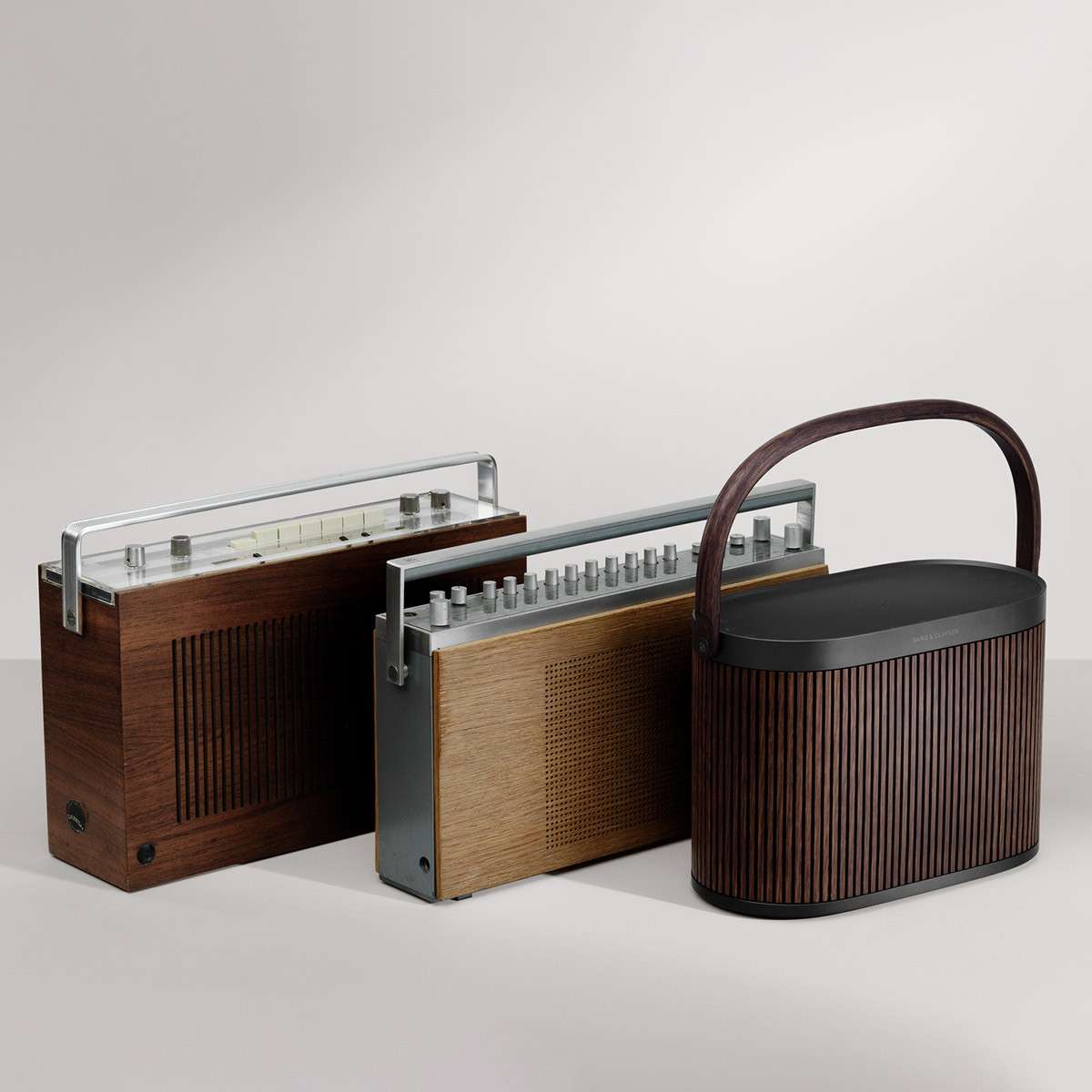 Loa di động B&O Beosound A5