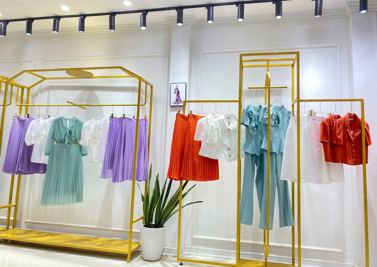 Showroom 18 Phan Đình Phùng