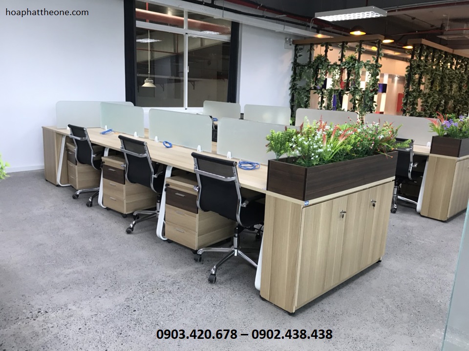 Khi mua bàn làm việc có vách ngăn cần mua theo yêu cầu mục đích sử dụng