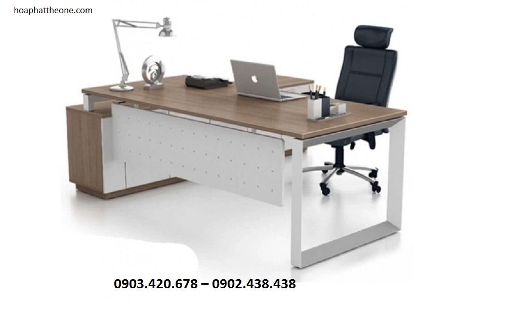 ban-giam-doc-hien-dai-chan-sat