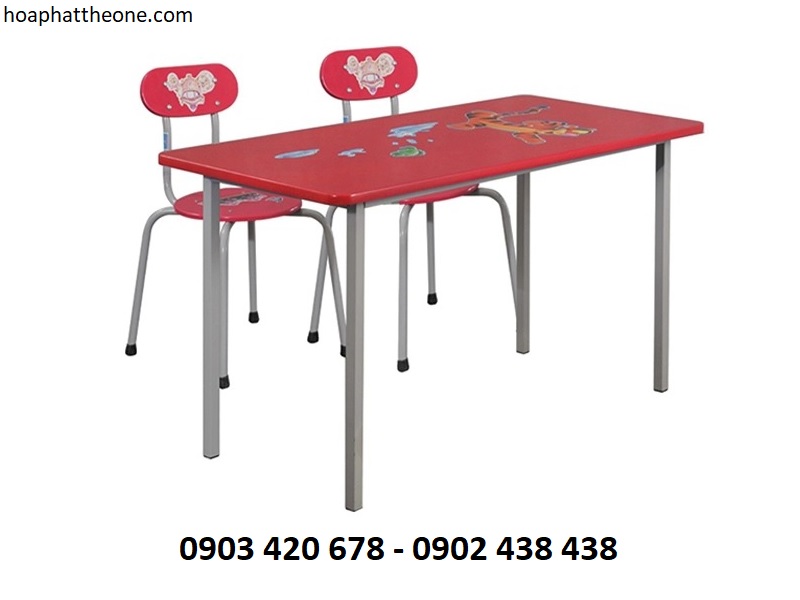 ban-hoc-cho-tre-BMG102