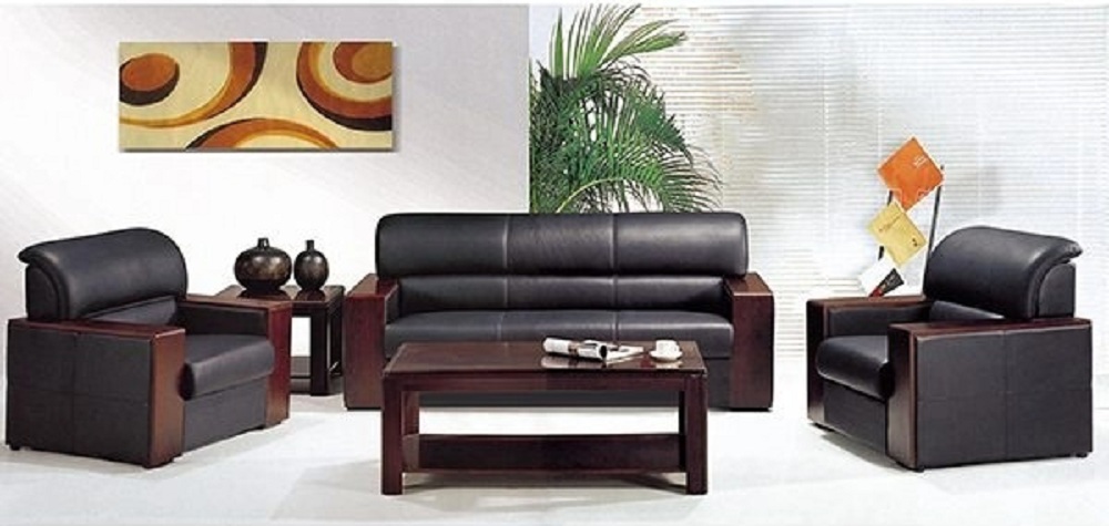 Để vệ sinh sofa da bằng hóa chất cần hết sức chú ý sự khuyến cáo của nhà sản xuất