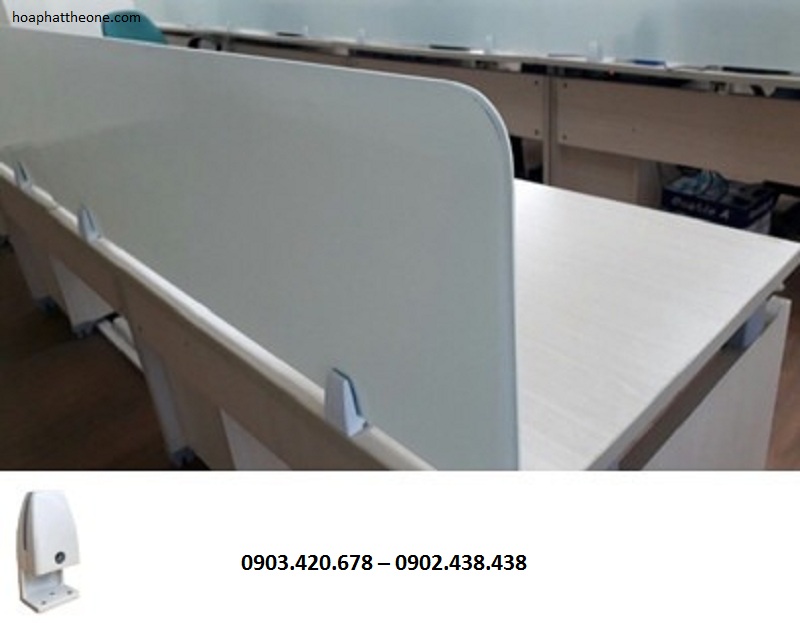 Lựa chọn vách ngăn có màu sắc phù hợp đồng nhất với không gian nội thất