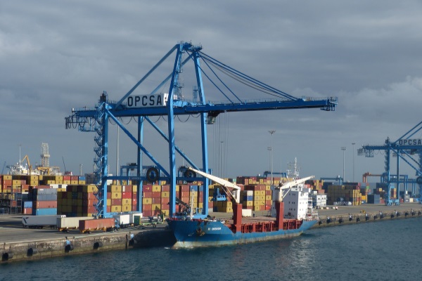 ICD (Inland Container Depot) còn được gọi tắt là Depot có nghĩa là cảng cạn/cảng khô/cảng nội địa