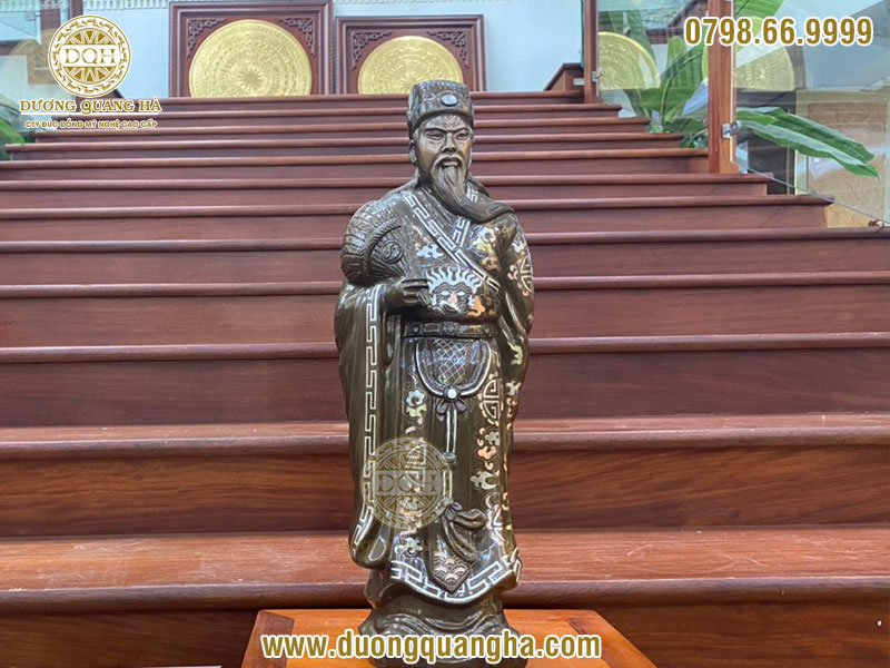 17 mẫu tượng đồng danh tướng được mua nhiều nhất